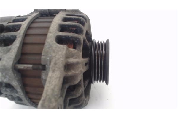 Recambio de alternador para hyundai tucson (jm) 2.0 referencia OEM IAM 3730022650 A0002655023 