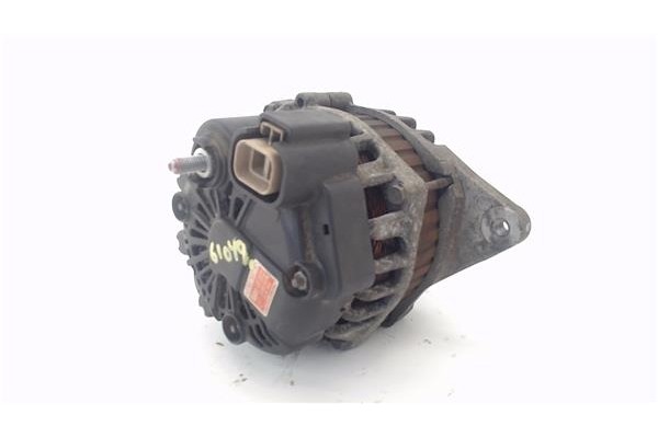 Recambio de alternador para hyundai tucson (jm) 2.0 referencia OEM IAM 3730022650 A0002655023 