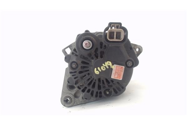 Recambio de alternador para hyundai tucson (jm) 2.0 referencia OEM IAM 3730022650 A0002655023 