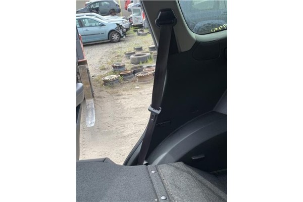 Recambio de cinturon seguridad trasero derecho para ssangyong kyron 2.0 200 xdi referencia OEM IAM 7560209101LAM  