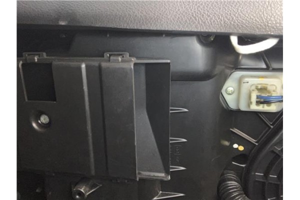 Recambio de motor calefaccion para ssangyong kyron 2.0 200 xdi referencia OEM IAM 6811109150  