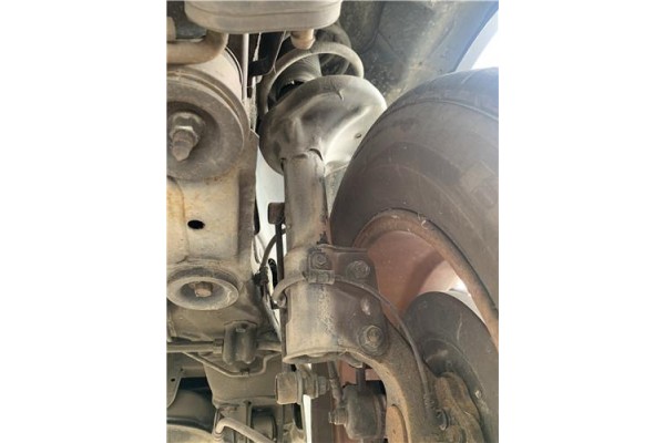 Recambio de amortiguador trasero derecho para hyundai tucson (jm) 2.0 referencia OEM IAM 553612E501  