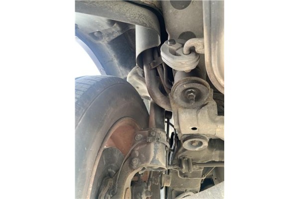 Recambio de amortiguador trasero izquierdo para hyundai tucson (jm) 2.0 referencia OEM IAM 553512E501  