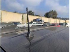 ANTENA ELECTRICA 962502E550 9 63E+205 