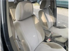 Recambio de asiento delantero derecho para hyundai tucson (jm) 2.0 referencia OEM IAM 884002E550  