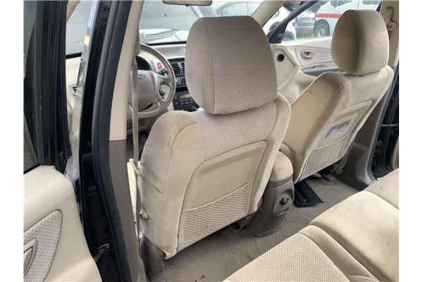 Recambio de asiento delantero izquierdo para hyundai tucson (jm) 2.0 referencia OEM IAM 883002E440  