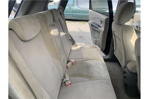 Recambio de asientos traseros para hyundai tucson (jm) 2.0 referencia OEM IAM 894002E011 8,93E+16 