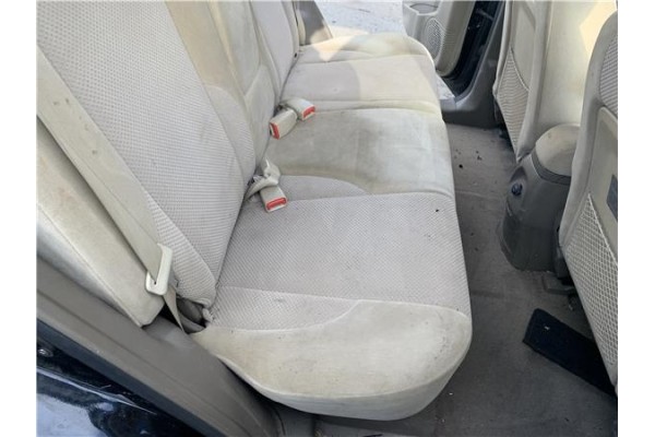 Recambio de asientos traseros para hyundai tucson (jm) 2.0 referencia OEM IAM 894002E011 8,93E+16 