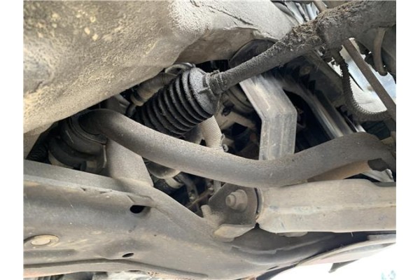 Recambio de barra estabilizadora delantero para hyundai tucson (jm) 2.0 referencia OEM IAM 548102E100  