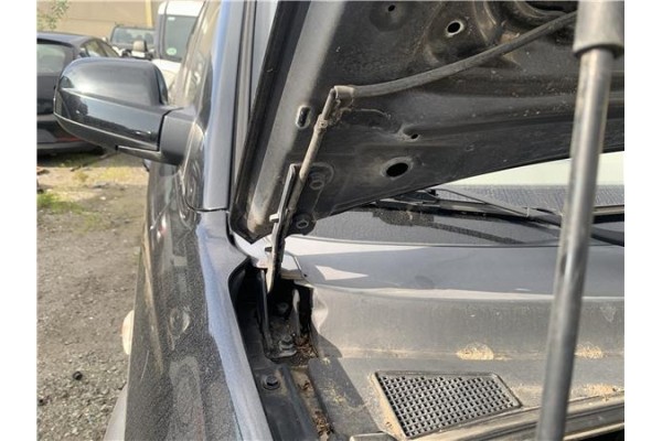 Recambio de bisagra capo derecha para hyundai tucson (jm) 2.0 referencia OEM IAM 791202E000  