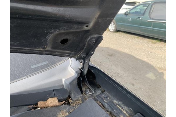 Recambio de bisagra capo izquierda para hyundai tucson (jm) 2.0 referencia OEM IAM 791102E000  