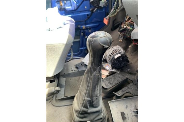 Recambio de palanca de cambio para volkswagen transporter iv furgón (70xa) 2.5 tdi referencia OEM IAM   