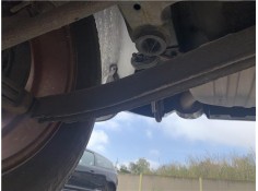 Recambio de brazo inferior trasero derecho para hyundai tucson (jm) 2.0 referencia OEM IAM 552102E000 5,52E+105 