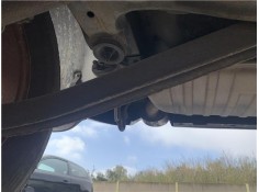 Recambio de brazo inferior trasero derecho para hyundai tucson (jm) 2.0 referencia OEM IAM 552102E000 5,52E+105 