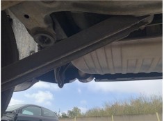 Recambio de brazo inferior trasero derecho para hyundai tucson (jm) 2.0 referencia OEM IAM 552102E000 5,52E+105 