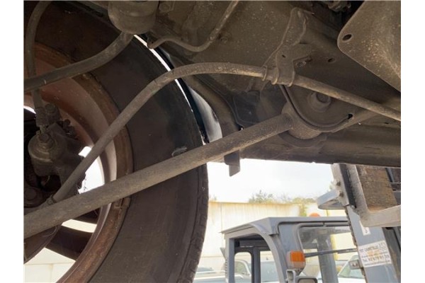 Recambio de brazo inferior trasero izquierdo para hyundai tucson (jm) 2.0 referencia OEM IAM 551102E101 5,51E+07 