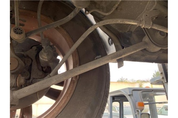 Recambio de brazo inferior trasero izquierdo para hyundai tucson (jm) 2.0 referencia OEM IAM 551102E101 5,51E+07 