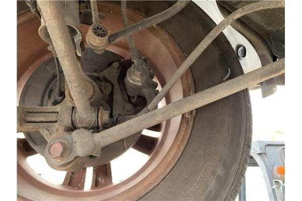 Recambio de brazo inferior trasero izquierdo para hyundai tucson (jm) 2.0 referencia OEM IAM 551102E101 5,51E+07 