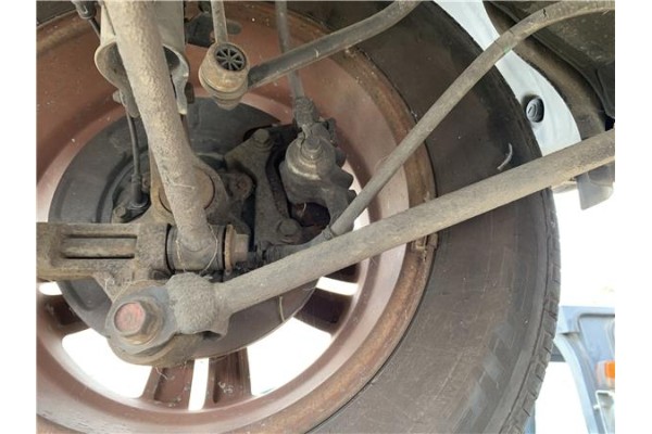 Recambio de brazo inferior trasero izquierdo para hyundai tucson (jm) 2.0 referencia OEM IAM 551102E101 5,51E+07 