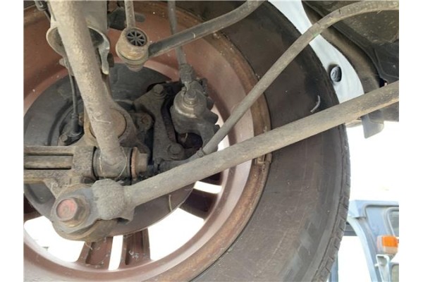 Recambio de brazo inferior trasero izquierdo para hyundai tucson (jm) 2.0 referencia OEM IAM 551102E101 5,51E+07 