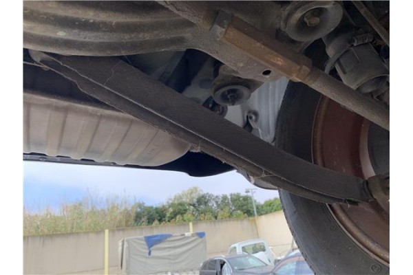 Recambio de brazo inferior trasero izquierdo para hyundai tucson (jm) 2.0 referencia OEM IAM 552102E000 5,52E+105 