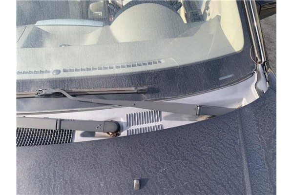 Recambio de brazo limpiaparabrisas delantero izquierdo para hyundai tucson (jm) 2.0 referencia OEM IAM 983112E001  