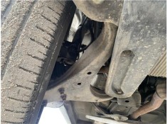 Recambio de brazo suspension delantero derecho para hyundai tucson (jm) 2.0 referencia OEM IAM 545012E000 5,45E+06 