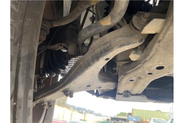 Recambio de brazo suspension delantero izquierdo para hyundai tucson (jm) 2.0 referencia OEM IAM 545002E000 5,45E+06 