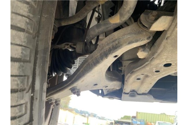 Recambio de brazo suspension delantero izquierdo para hyundai tucson (jm) 2.0 referencia OEM IAM 545002E000 5,45E+06 