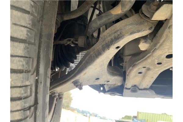 Recambio de brazo suspension delantero izquierdo para hyundai tucson (jm) 2.0 referencia OEM IAM 545002E000 5,45E+06 