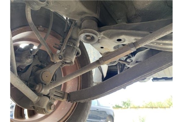 Recambio de brazo suspension trasero derecho para hyundai tucson (jm) 2.0 referencia OEM IAM 552202E010  