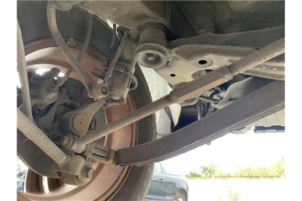 Recambio de brazo suspension trasero derecho para hyundai tucson (jm) 2.0 referencia OEM IAM 552202E010  