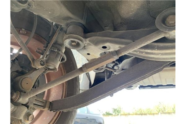 Recambio de brazo suspension trasero derecho para hyundai tucson (jm) 2.0 referencia OEM IAM 552202E010  