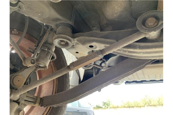 Recambio de brazo suspension trasero derecho para hyundai tucson (jm) 2.0 referencia OEM IAM 552202E010  