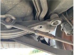 Recambio de brazo suspension trasero izquierdo para hyundai tucson (jm) 2.0 referencia OEM IAM 552202E010  