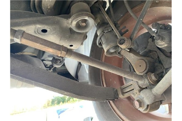 Recambio de brazo suspension trasero izquierdo para hyundai tucson (jm) 2.0 referencia OEM IAM 552202E010  