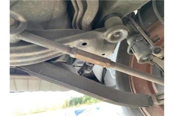 Recambio de brazo suspension trasero izquierdo para hyundai tucson (jm) 2.0 referencia OEM IAM 552202E010  