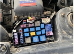 Recambio de caja fusibles/rele para hyundai tucson (jm) 2.0 referencia OEM IAM 912102E000  