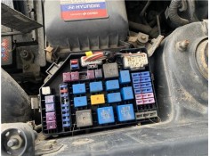 Recambio de caja fusibles/rele para hyundai tucson (jm) 2.0 referencia OEM IAM 912102E000  