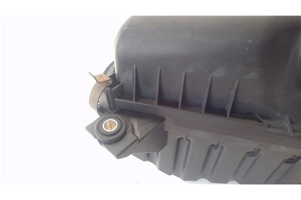 Recambio de carcasa filtro aire para hyundai tucson (jm) 2.0 referencia OEM IAM 281002E000  