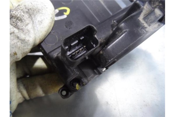 Recambio de cierre electromagnetico delantero derecho para renault modus i 1.5 dci (fp0d, jp0d) referencia OEM IAM 8200219247  