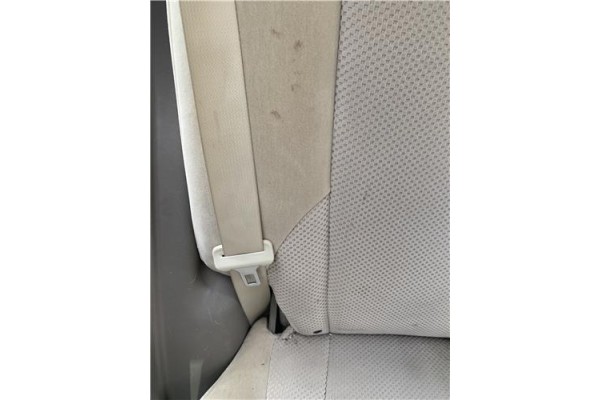Recambio de cinturon seguridad trasero derecho para hyundai tucson (jm) 2.0 referencia OEM IAM 898202E001J9  