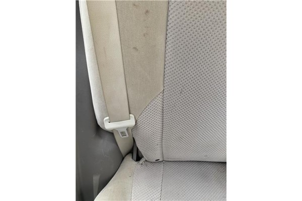 Recambio de cinturon seguridad trasero derecho para hyundai tucson (jm) 2.0 referencia OEM IAM 898202E001J9  
