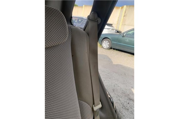 Recambio de cinturon seguridad trasero izquierdo para hyundai tucson (jm) 2.0 referencia OEM IAM 898102E001J9  