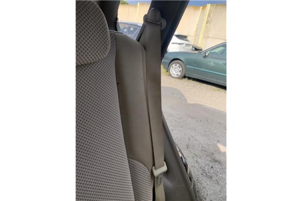 Recambio de cinturon seguridad trasero izquierdo para hyundai tucson (jm) 2.0 referencia OEM IAM 898102E001J9  