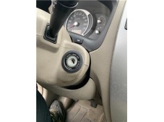 Recambio de clausor para hyundai tucson (jm) 2.0 referencia OEM IAM 819202EA60  