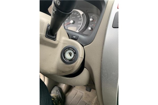 Recambio de clausor para hyundai tucson (jm) 2.0 referencia OEM IAM 819202EA60  