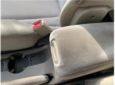 Recambio de consola para hyundai tucson (jm) 2.0 referencia OEM IAM 846712E010Z9 8,47E+10 