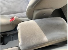 Recambio de consola para hyundai tucson (jm) 2.0 referencia OEM IAM 846712E010Z9 8,47E+10 