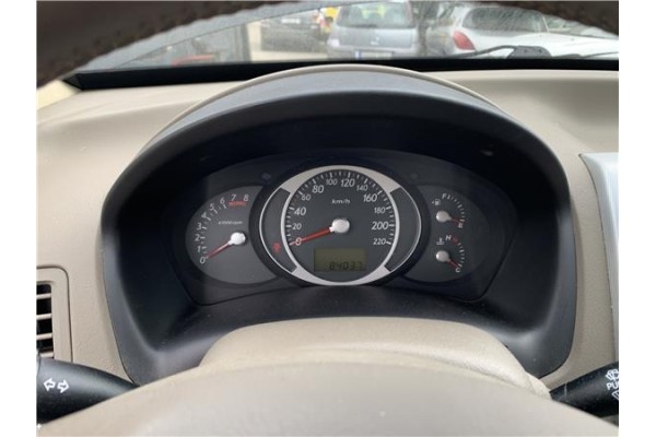 Recambio de cuadro completo para hyundai tucson (jm) 2.0 referencia OEM IAM 940132E720  